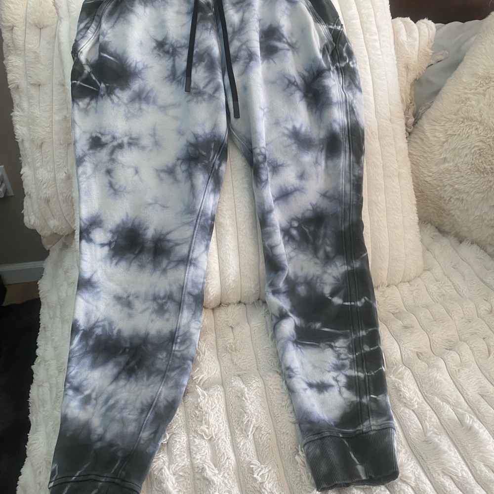 lululemon athletica Kids Tie-Dye Black & White Joggers